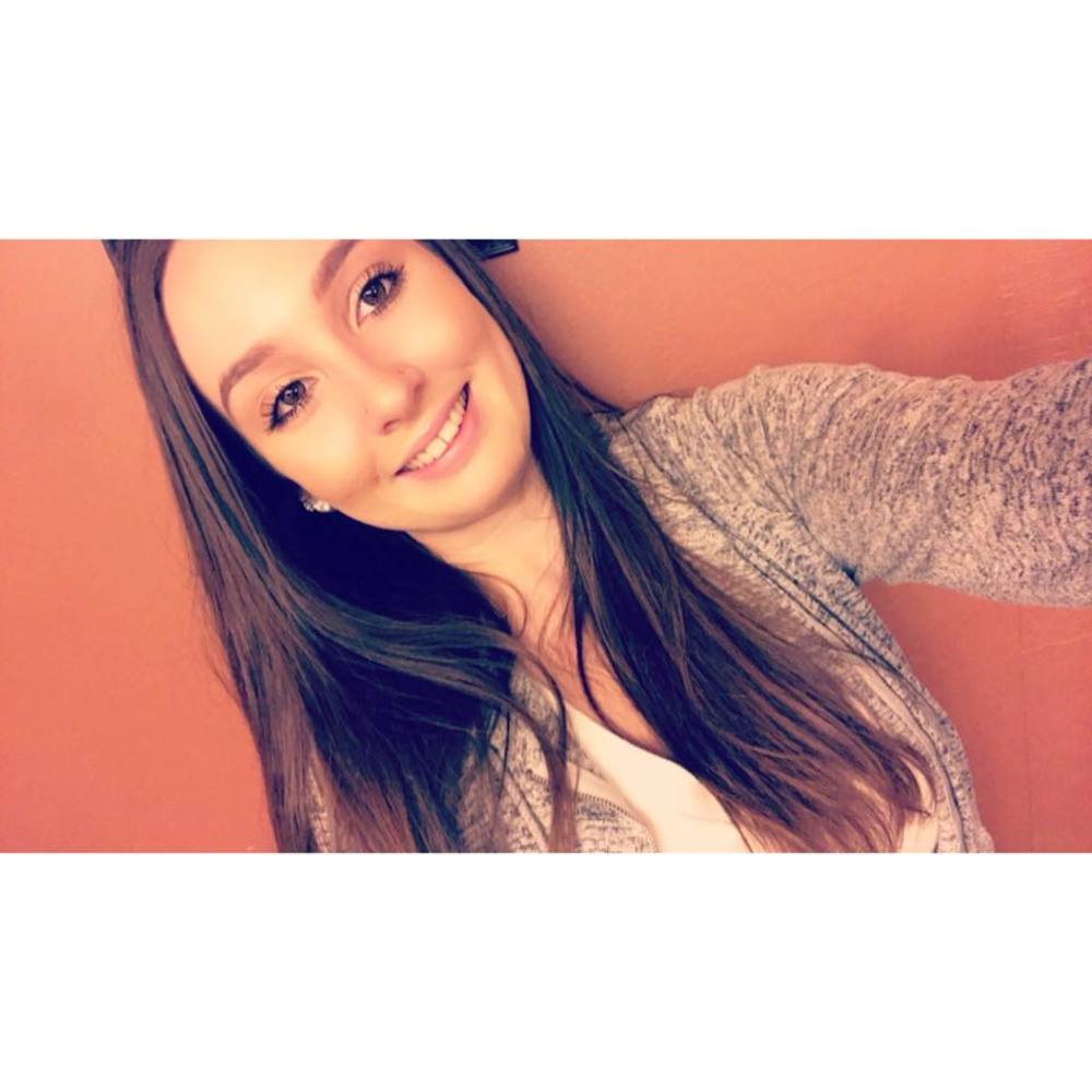 Meet your Posher, Alecia